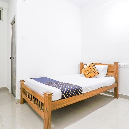 Spot On Rohini Inn Kadampuzha Kottakkal Luaran gambar