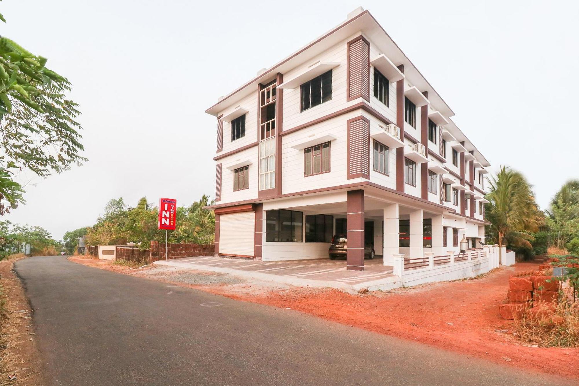 Spot On Rohini Inn Kadampuzha Kottakkal Luaran gambar