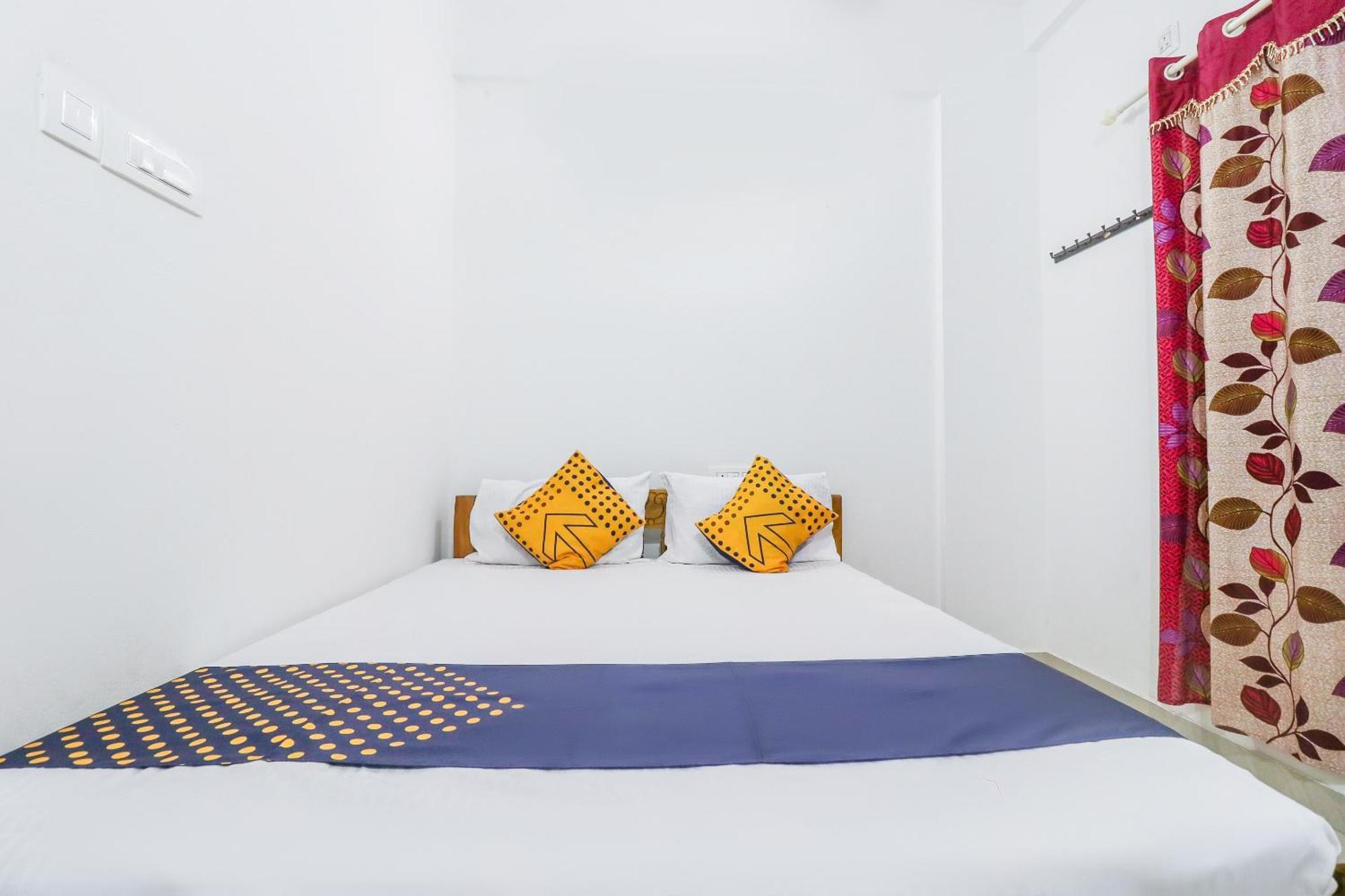 Spot On Rohini Inn Kadampuzha Kottakkal Luaran gambar
